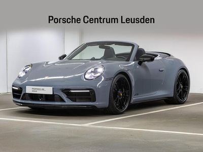 Porsche 911 Carrera 4 GTS