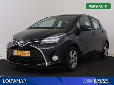 Zwart metallic Occasion 2016 Toyota Yaris Trend Hatchback | € 14.950 (Eerlijke prijs)