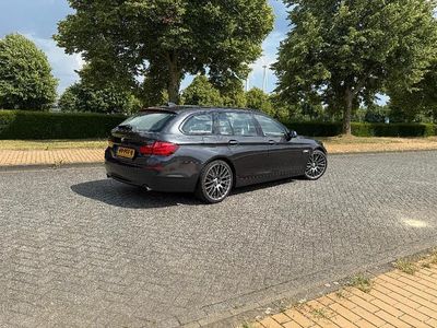 Grijs Occasion 2011 BMW 535 Executive Stationwagen | € 15.250
