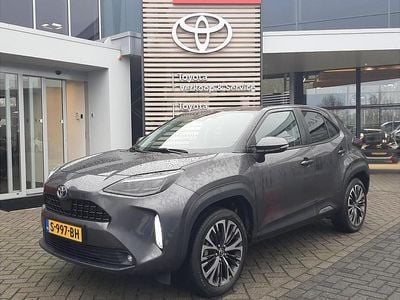 Grijs Gebruikt 2022 Toyota Yaris Cross SUV | € 27.499 (Eerlijke prijs)