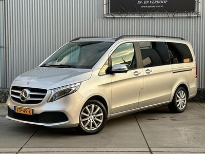 Mercedes V220