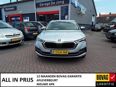 Grijs Occasion 2021 Skoda Octavia Business Line Stationwagen | € 19.950 (Eerlijke prijs)