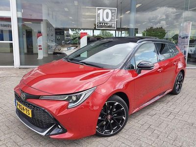 Rood Gebruikt 2022 Toyota Corolla Business Edition Stationwagen | € 25.795 (Eerlijke prijs)