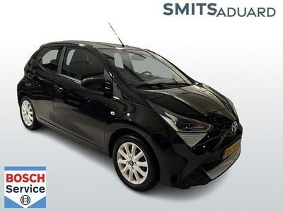 Zwart Gebruikt 2019 Toyota Aygo X-play Hatchback | € 13.850 (Eerlijke prijs)