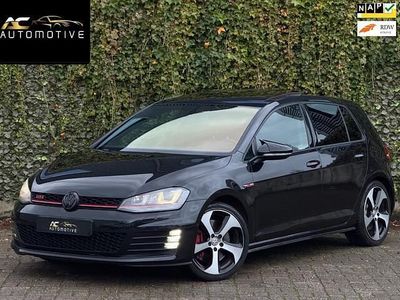 Zwart Gebruikt 2014 VW Golf VII GTI Hatchback | € 11.950 (Eerlijke prijs)