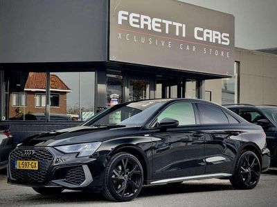 Zwart (metallic) Gebruikt 2021 Audi A3 e-tron S-Line Hatchback | € 26.900 (Iets duurder)