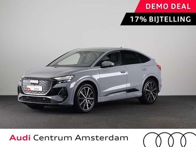 Grijs Occasion 2025 Audi Q4 Sportback e-tron Competition SUV | € 54.849 (Duur)