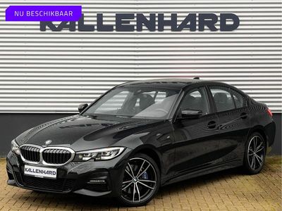Zwart Occasion 2021 BMW 330 Sedan | € 31.875 (Goede deal)