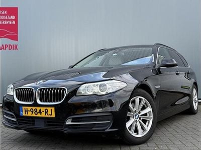Gebruikt 2016 BMW 520 Executive Stationwagen | € 15.899 (Eerlijke prijs)