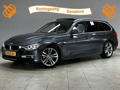 tweedehands BMW 320 3-SERIE Touring d EfficientDynamics Edition High Executive Upgrade/ Panorama-Dak!/ 18''LMV/ Xenon/ Elek.Klep/ Stoelverw./ Elek.Stoel+Memory/ Harman&Kardon/ Clima/ Navi/ Cruise/ Bluetooth/ Multi.LEDER.Stuur/ Elek.Pakket/ Isofix/ PDC V+A.