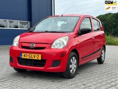 Rood Gebruikt 2008 Daihatsu Cuore Hatchback | € 1.250 (Eerlijke prijs)