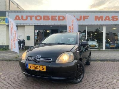 Zwart Occasion 1999 Toyota Yaris Hatchback | € 1.450 (Goede deal)