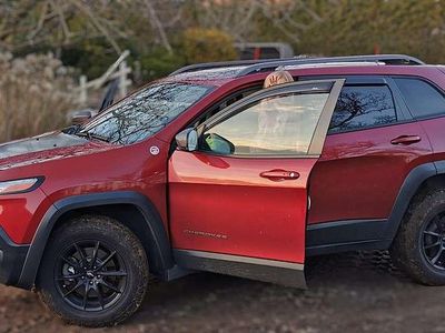 Rood Gebruikt 2014 Jeep Cherokee Trailhawk SUV | € 9.999