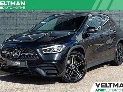 Zwart Occasion 2022 Mercedes GLA250 AMG line SUV | € 36.945 (Eerlijke prijs)