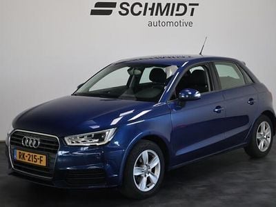 Blauw Gebruikt 2017 Audi A1 Sport Hatchback | € 9.995 (Eerlijke prijs)