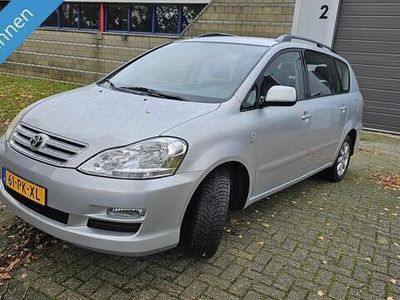 Toyota Avensis Verso