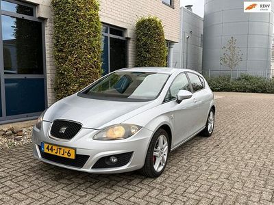 Grijs Gebruikt 2009 Seat Leon Style Hatchback | € 2.750 (Goede deal)