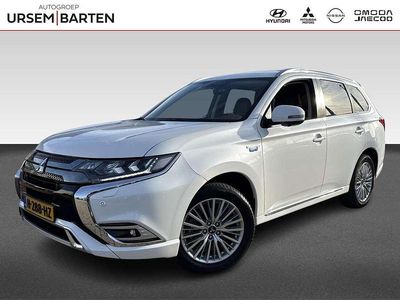 Wit Occasion 2020 Mitsubishi Outlander P-HEV Intense+ SUV | € 21.930 (Eerlijke prijs)