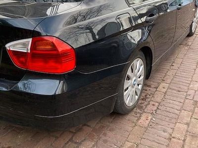 Occasion 2005 BMW 320 | € 2.500 (Goede deal)
