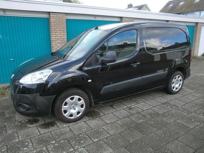 Zwart (metallic) Gebruikt 2013 Peugeot Partner MPV | € 2.500 (Eerlijke prijs)