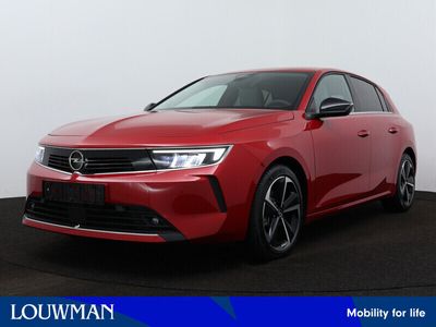 tweedehands Opel Astra 1.2 Elegance | 17 Inch LM velgen | Navigatie | Camera | LED | Parkeersensoren voor en achter |