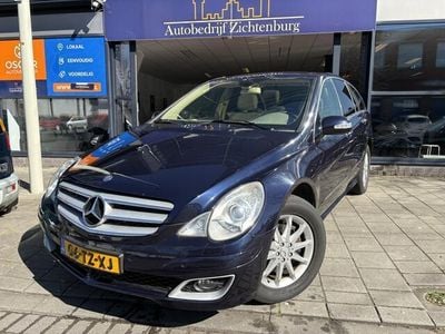 Mercedes R320