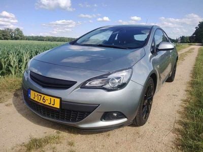 Opel Astra GTC