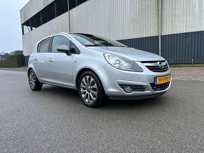 Grijs Occasion 2011 Opel Corsa Edition Hatchback | € 4.750 (Eerlijke prijs)