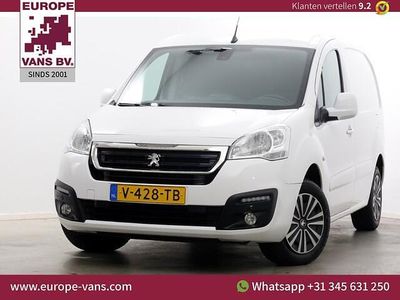 Wit Gebruikt 2018 Peugeot Partner Premium MPV | € 7.950 (Goede deal)