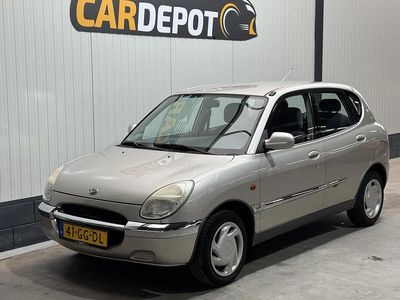 Grijs Gebruikt 2000 Daihatsu Sirion Hatchback | € 1.599 (Goede deal)