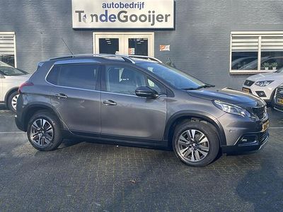 Grijs Occasion 2018 Peugeot 2008 Allure SUV | € 12.900 (Duur)