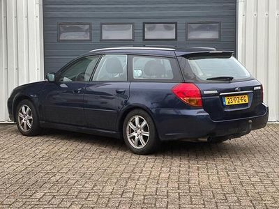 Blauw (metallic) Occasion 2005 Subaru Legacy Stationwagen | € 1.750
