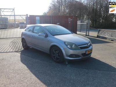 Opel Astra GTC