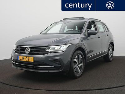 Grijs Gebruikt 2022 VW Tiguan Life SUV | € 32.900 (Eerlijke prijs)