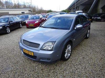 tweedehands Opel Vectra GTS 2.2-16V Elegance gts airco cruise control trekhaak