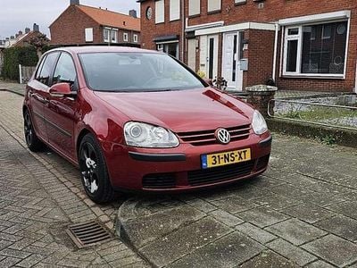 Occasion VW Golf IV Comfortline 116 PK (85 kW) 2004 Rood Sedan
