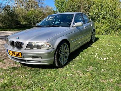 BMW 328