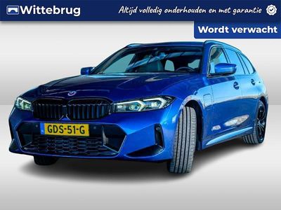 BMW 330e