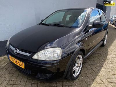 tweedehands Opel Corsa 1.2-16V Silverline - Airco - LMV - NIEUWE APK!!