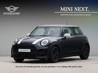 Occasion Mini Cooper Business 136 PK (100 kW) 2021 Zwart, metallic lak Hatchback