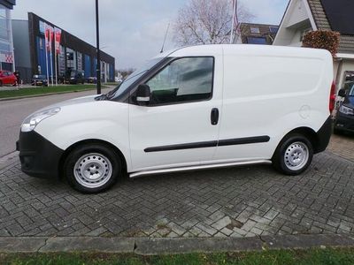 tweedehands Opel Combo 1.3 CDTi L1H1 ecoFLEX Airco,Cruise,Pdc