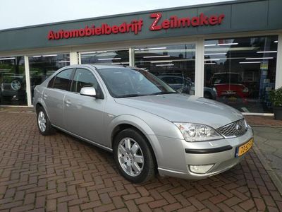 tweedehands Ford Mondeo 1.8 16V 125PK PLATINUM CLIMA LEER