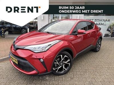 Rood (metallic) Gebruikt 2020 Toyota C-HR Edition SUV | € 22.400 (Eerlijke prijs)