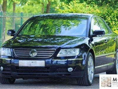 Blauw, metallic lak Gebruikt 2002 VW Phaeton Sedan | € 19.995
