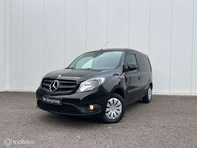 Mercedes Citan 109
