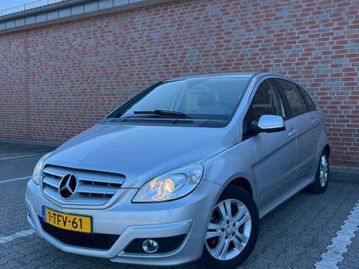 Mercedes B180