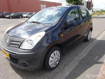 Nissan Pixo