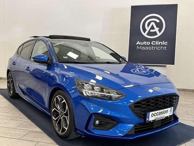 Blauw Occasion 2018 Ford Focus ST-Line Hatchback | € 15.945