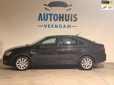Zwart (metallic) Gebruikt 2014 Seat Toledo Hatchback | € 3.995 (Super prijs)