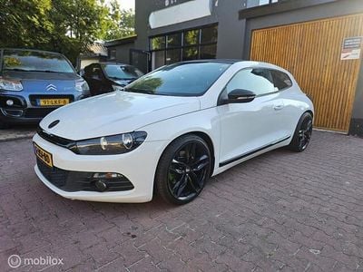 Wit Gebruikt 2010 VW Scirocco Highline Coupé | € 4.999 (Eerlijke prijs)